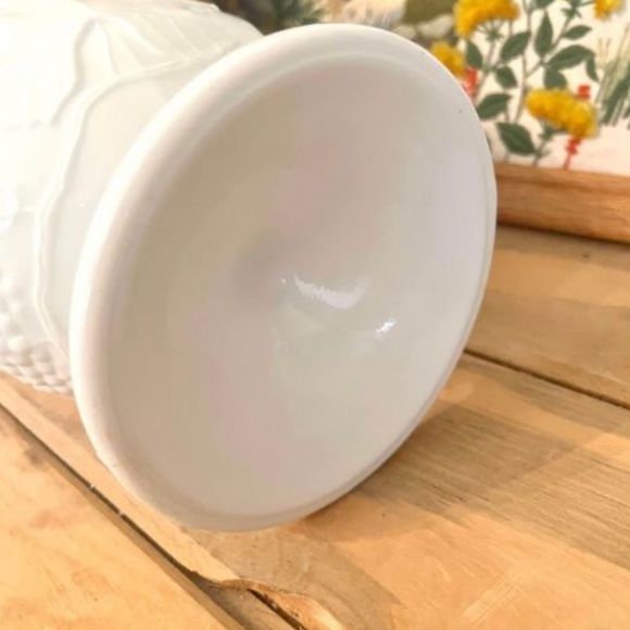 Vintage Milk Glass Harvest Grape Pitcher And 2 Glasses Set - Picture 8 of 8